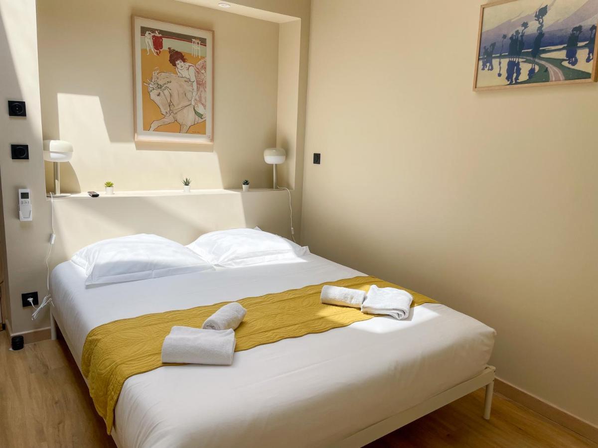 Bed and Breakfast La Collegiale Saint-Aignan  Esterno foto